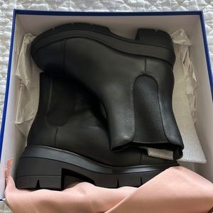 Stuart Weitzman black Norah block heel. Size 10